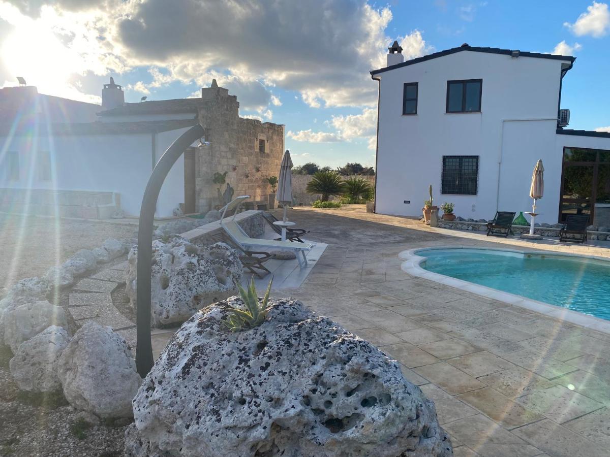 Agriturismo Masseria Saittole Carpignano Salentino Exterior photo