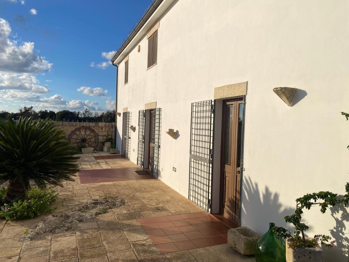 Agriturismo Masseria Saittole Carpignano Salentino Exterior photo